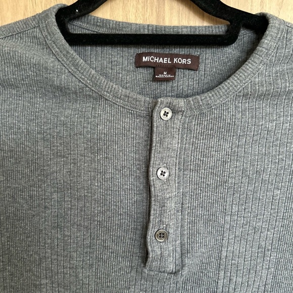 Michael Kors Sweater Womens Medium Gray Ribbed Form Fitting Stretchy 100 Cotton - Picture 3 of 5